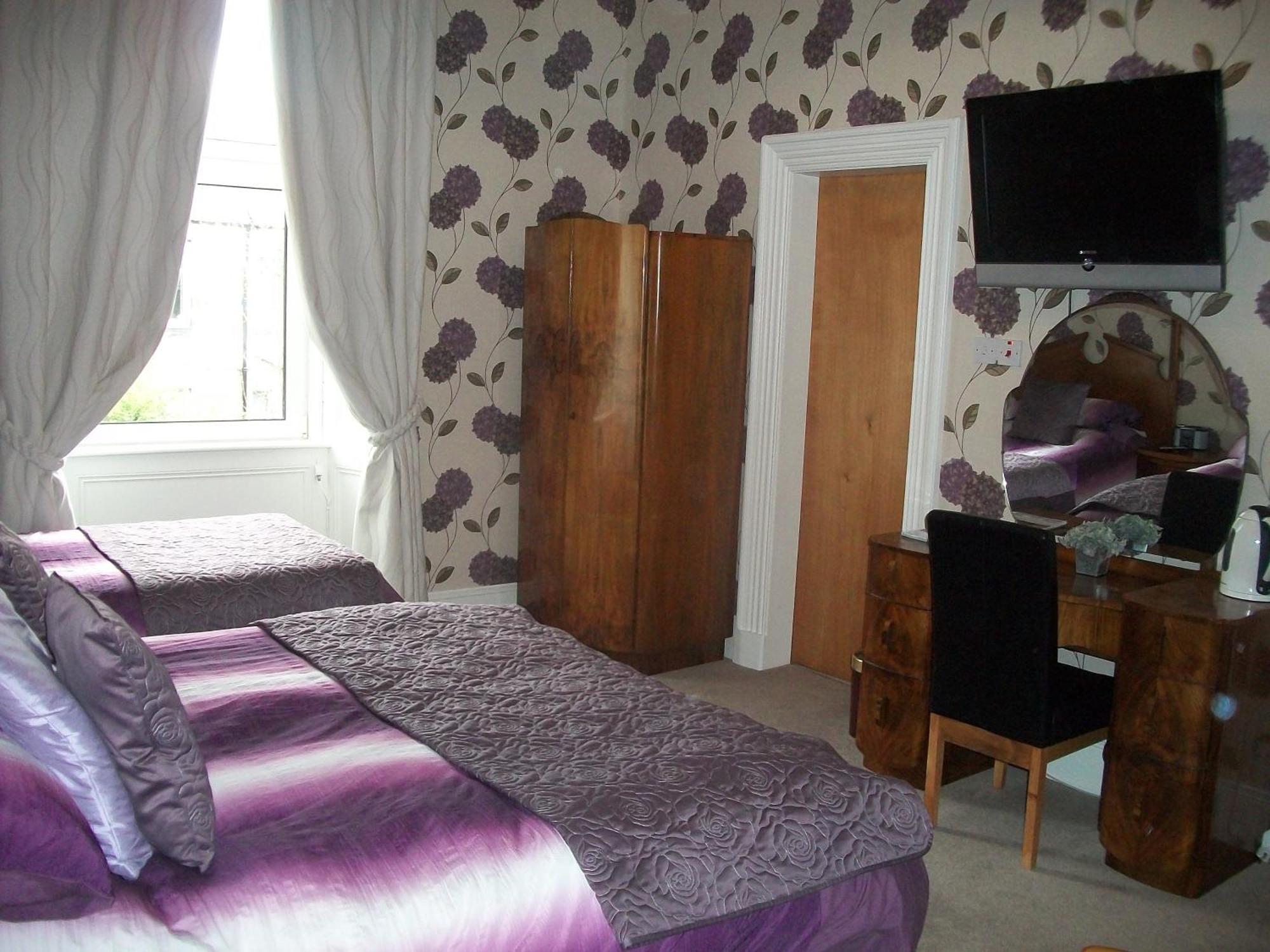 Guest house Gifford House 4*