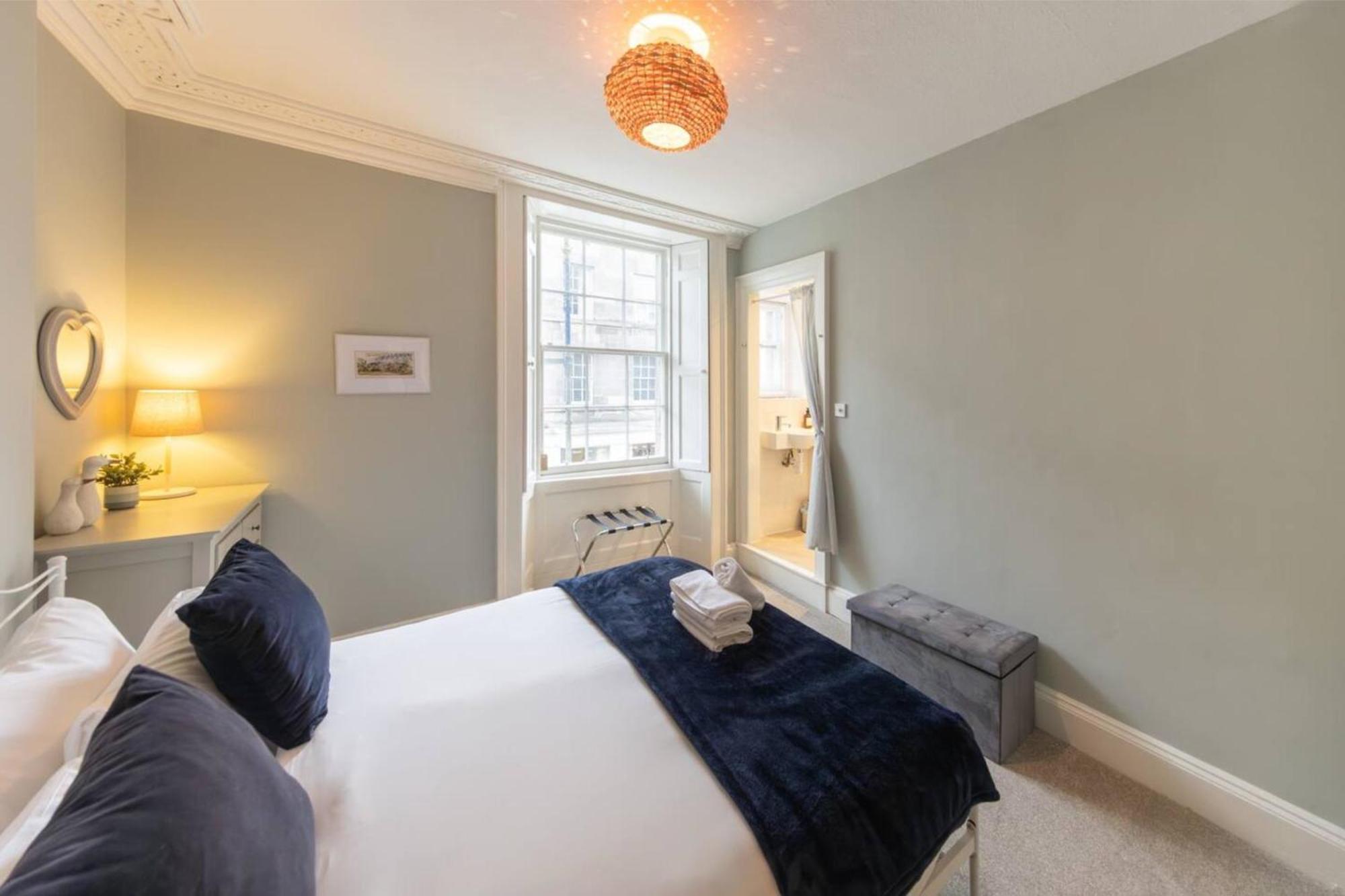 Beautiful 1 Bedroom Flat In Vibrant Stockbridge Apartment Edinburgh