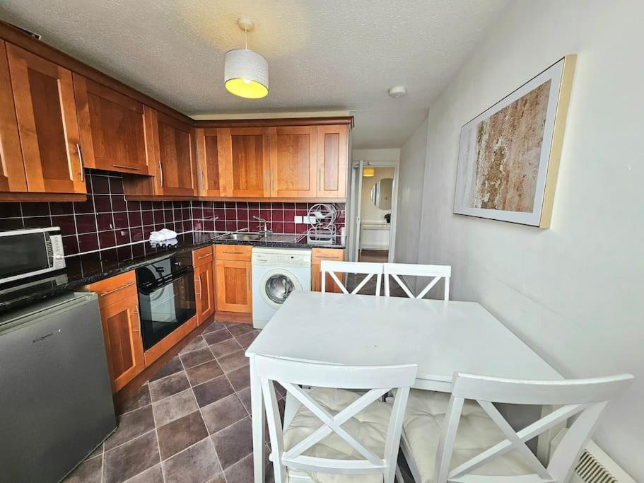 Apartment Sensational At South Bridge *