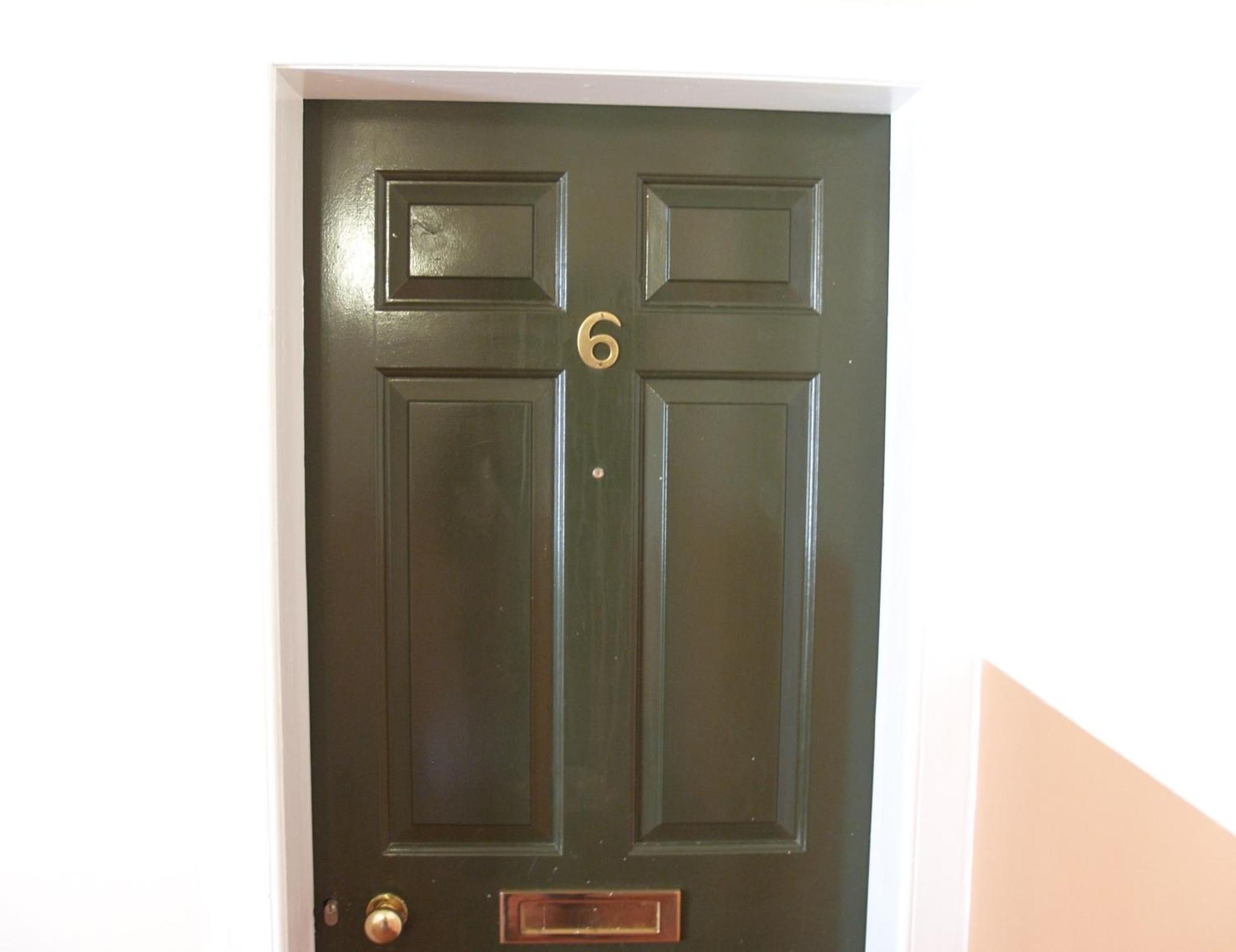 Niddry Street Apartment EDI