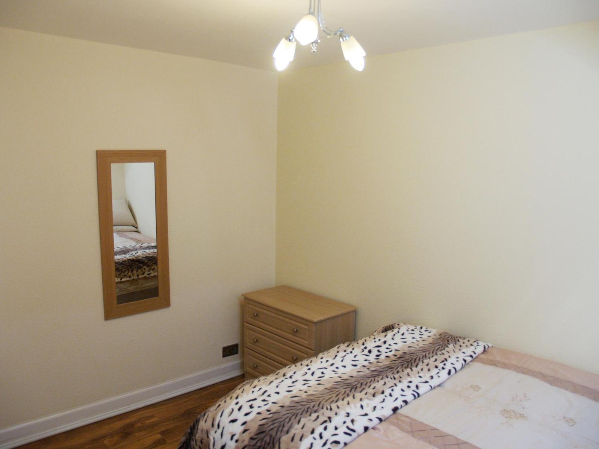 Apartment Niddry Street *
