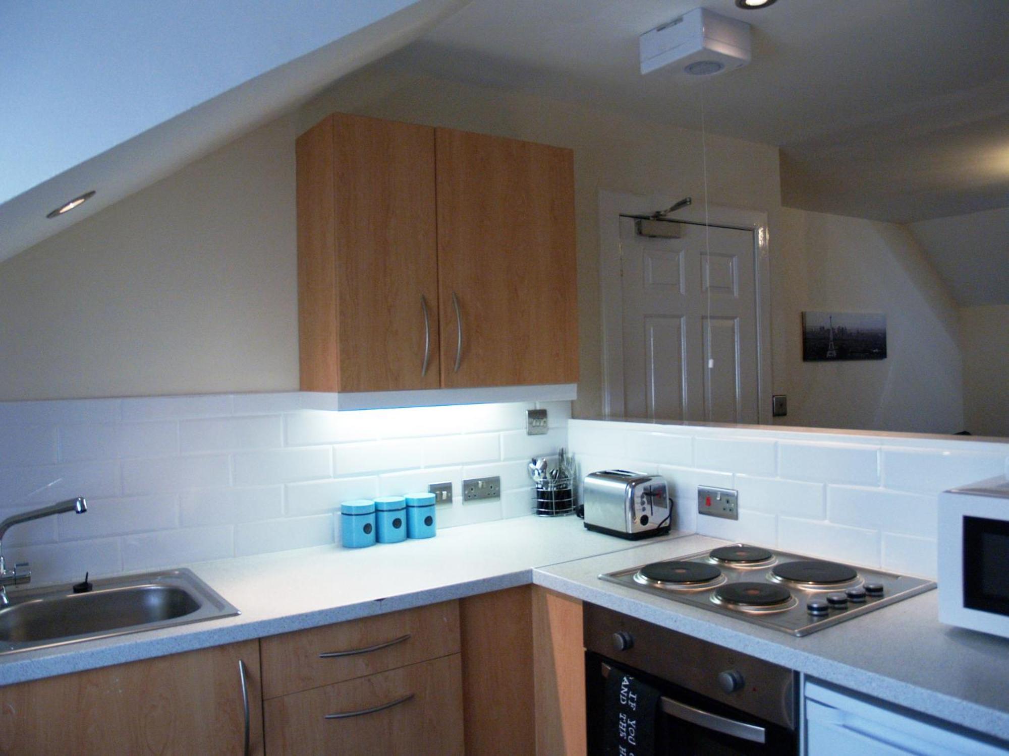 Niddry Street Apartment