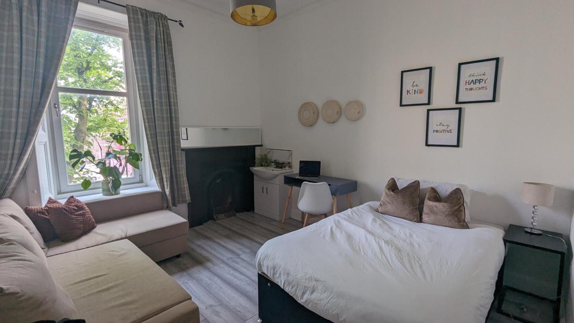 Friends Family Center Homestay Edinburgh