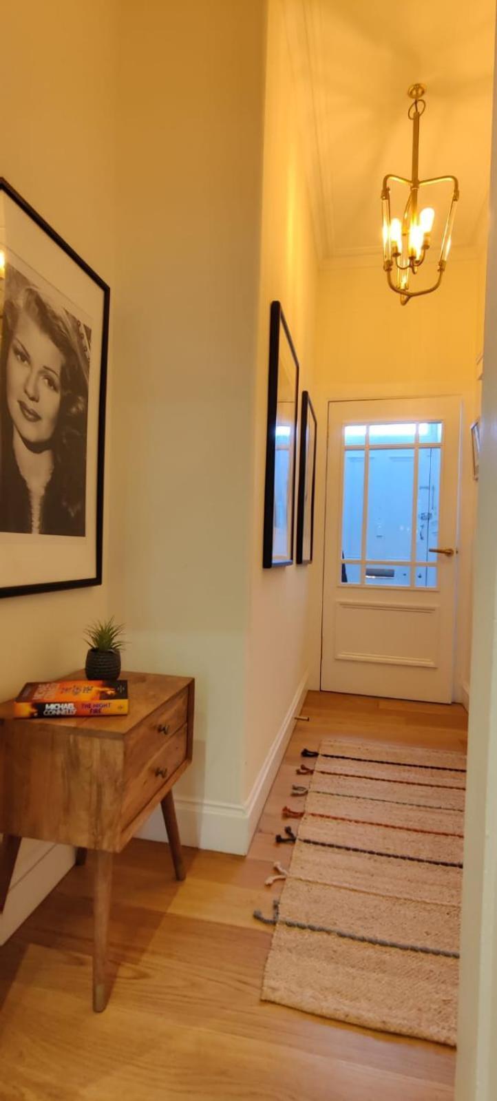 Apartment Meadowbank 3-bed
