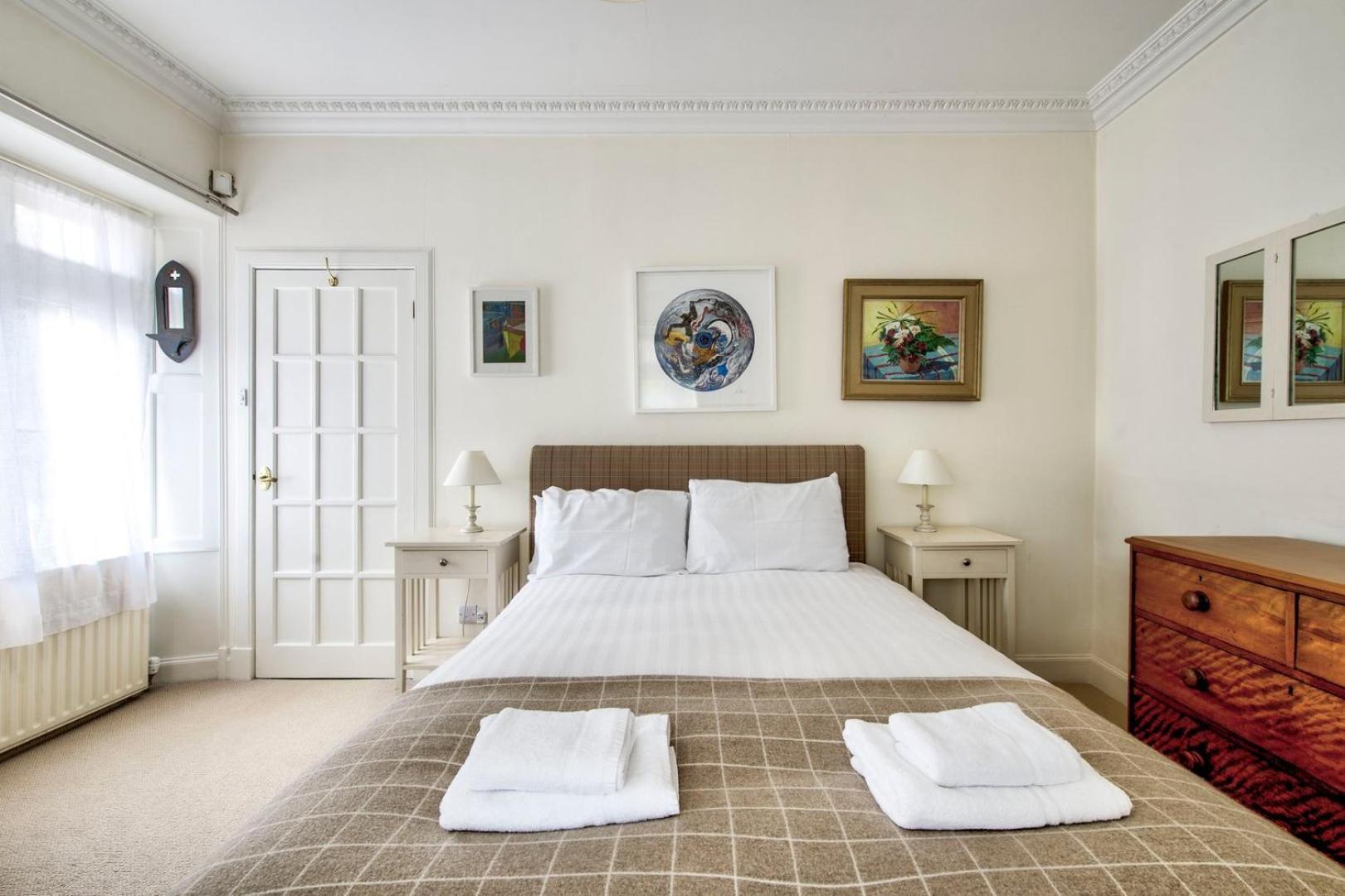 Ferienhaus Guestready - Classic Charm Near Holyrood Park *