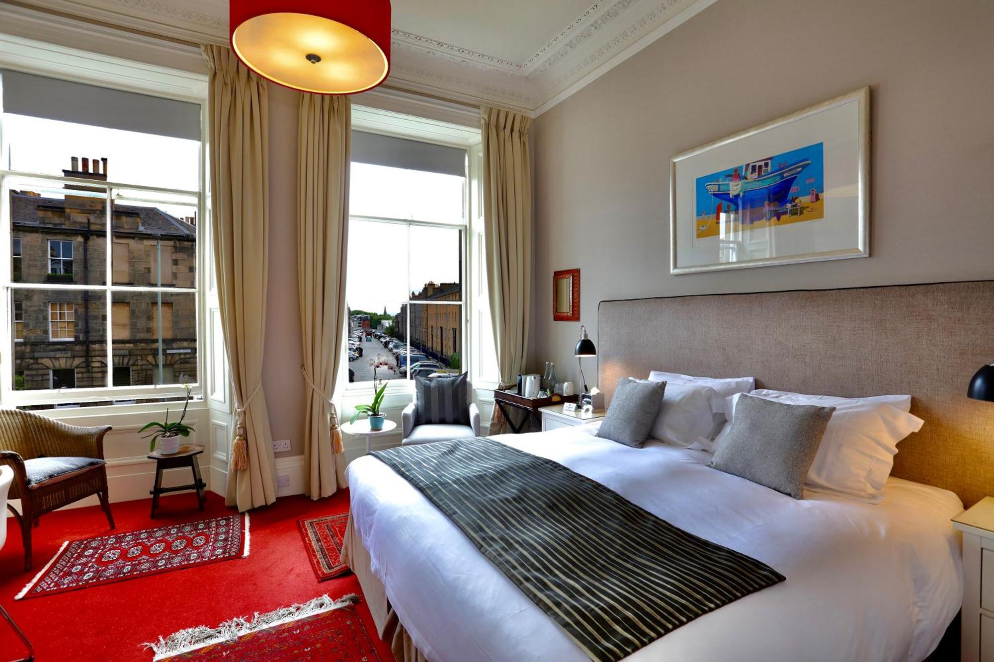 Sheridan Guest house 4*