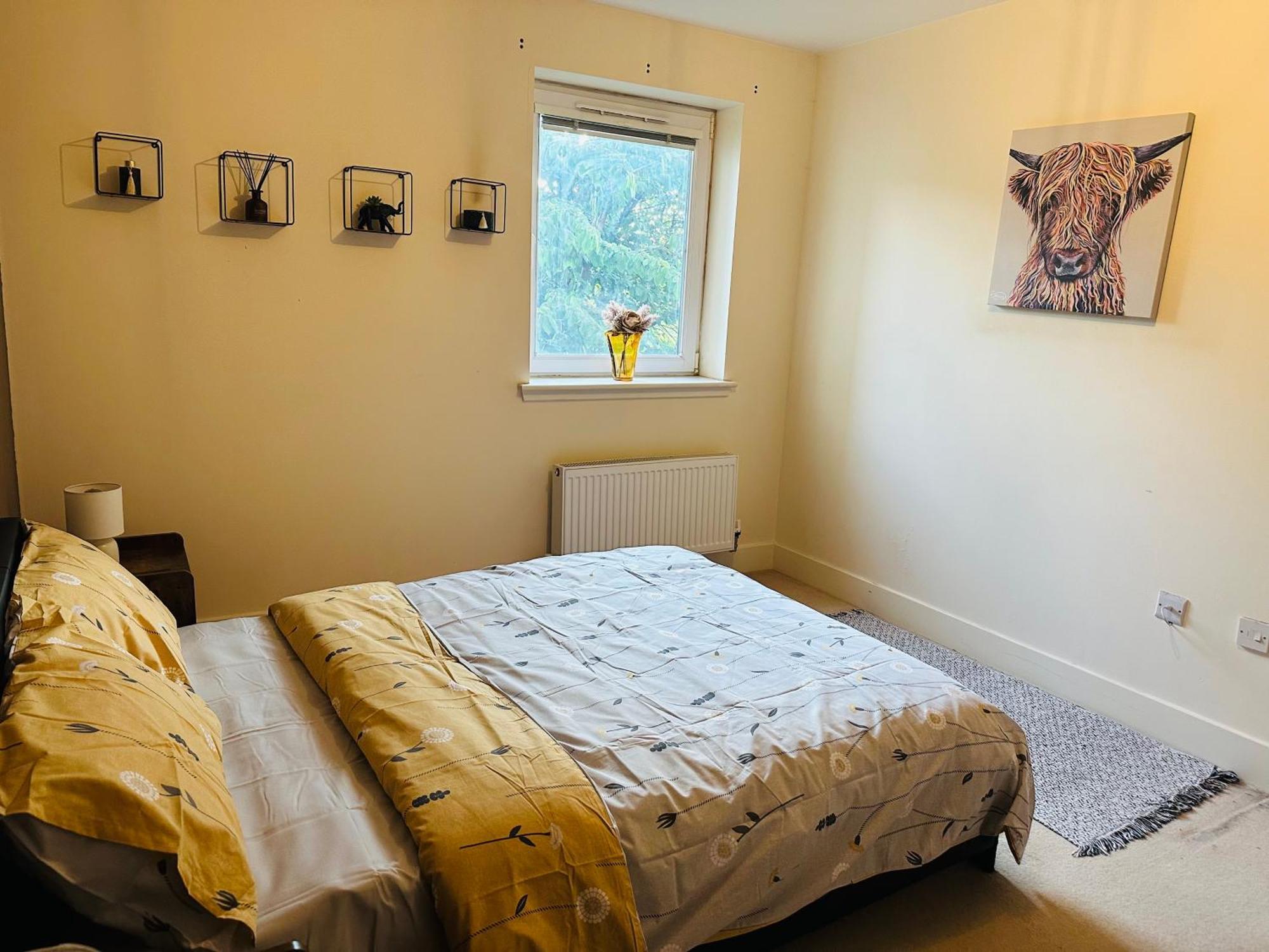 Apartment Stunning 2 Bedroom Flat In *