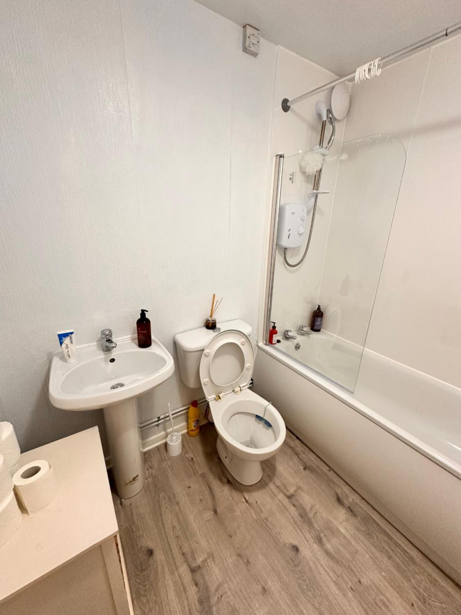 Double Close To Airport And Heriot Watt * Edinburgh