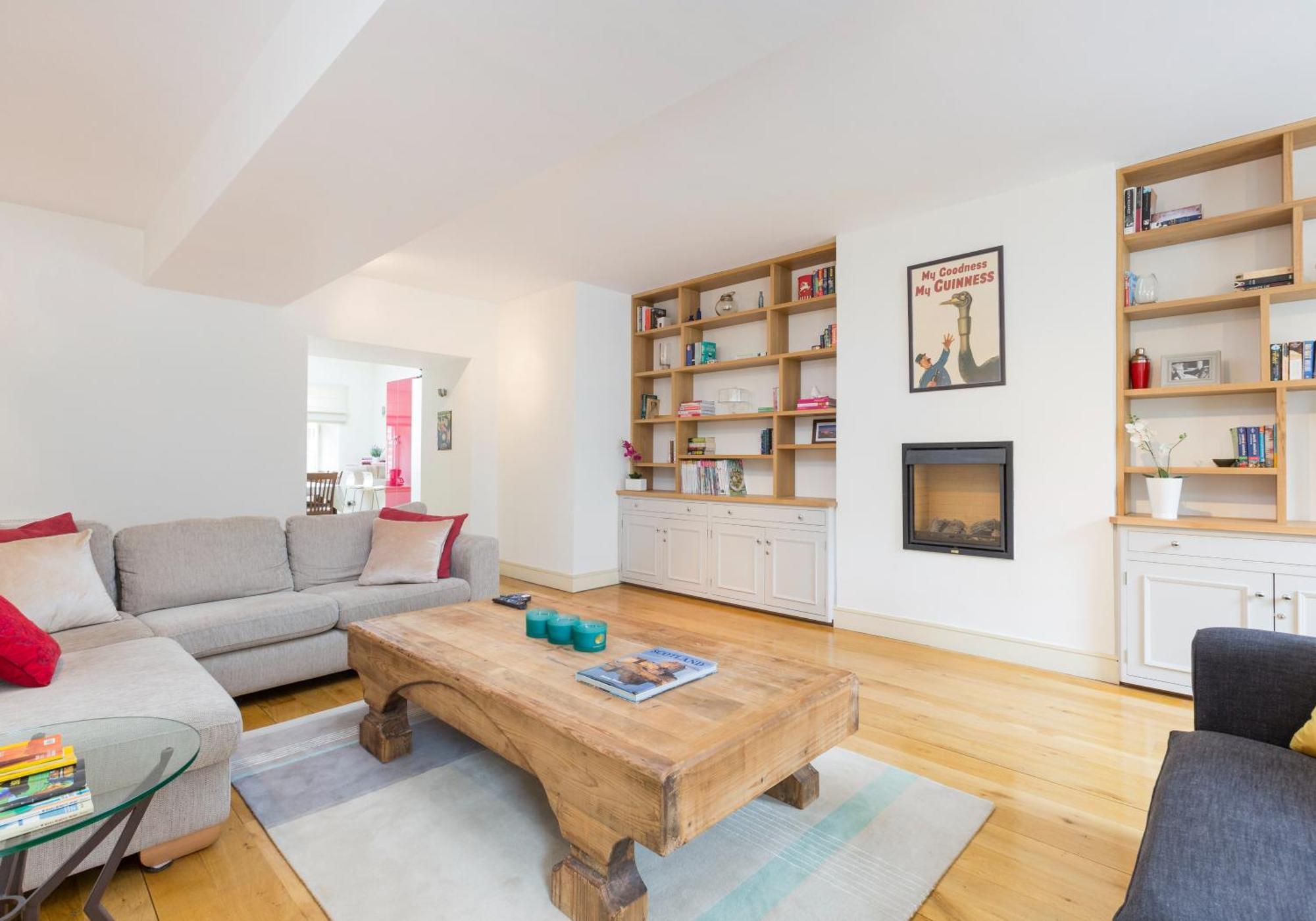 Thistle Street - 401