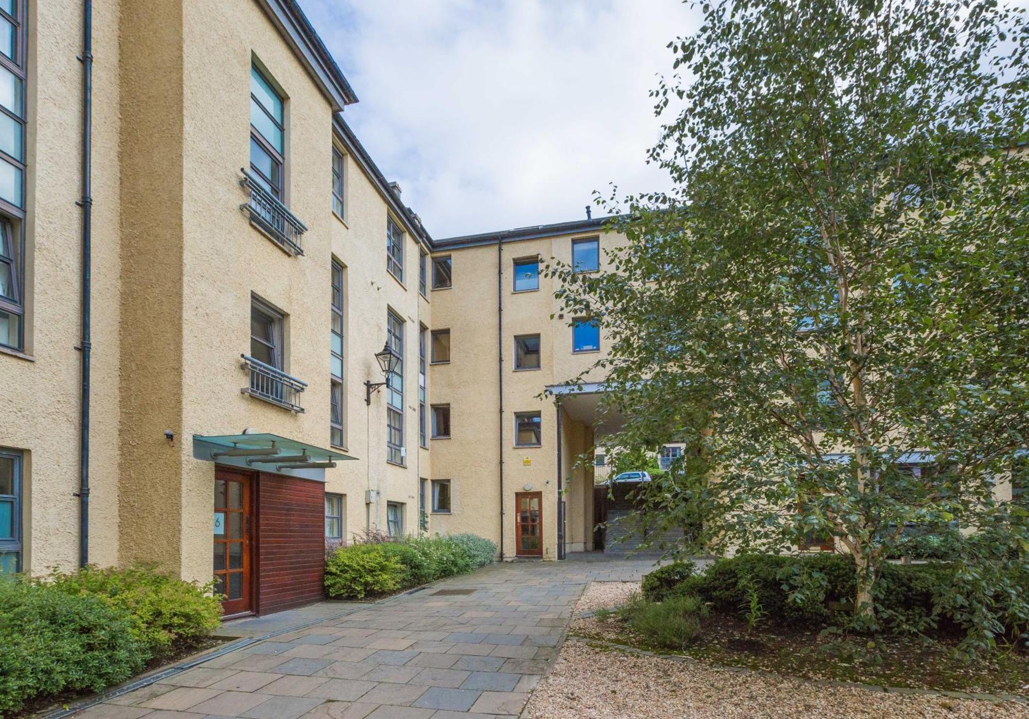 Apartment Old Tolbooth Wynd - 388 EDI