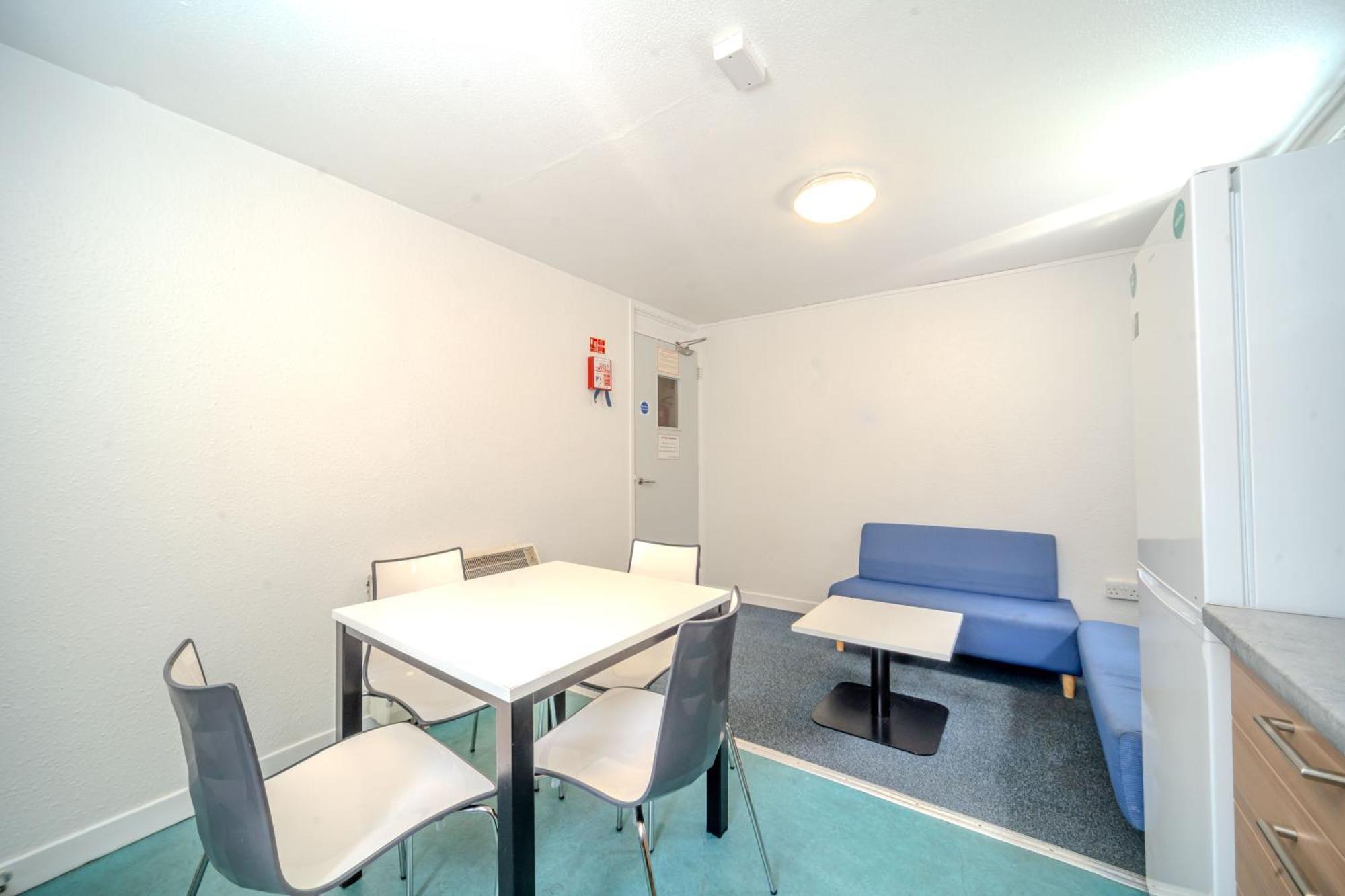 Joivy Budget 4,5 And 6 Bed Private Flats, In Historic Old Town (adults Only) Apartment EDI