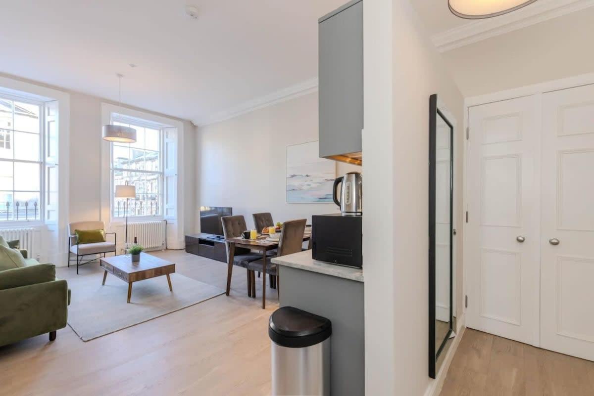 Dragon - Centre 2 Bed * Edinburgh
