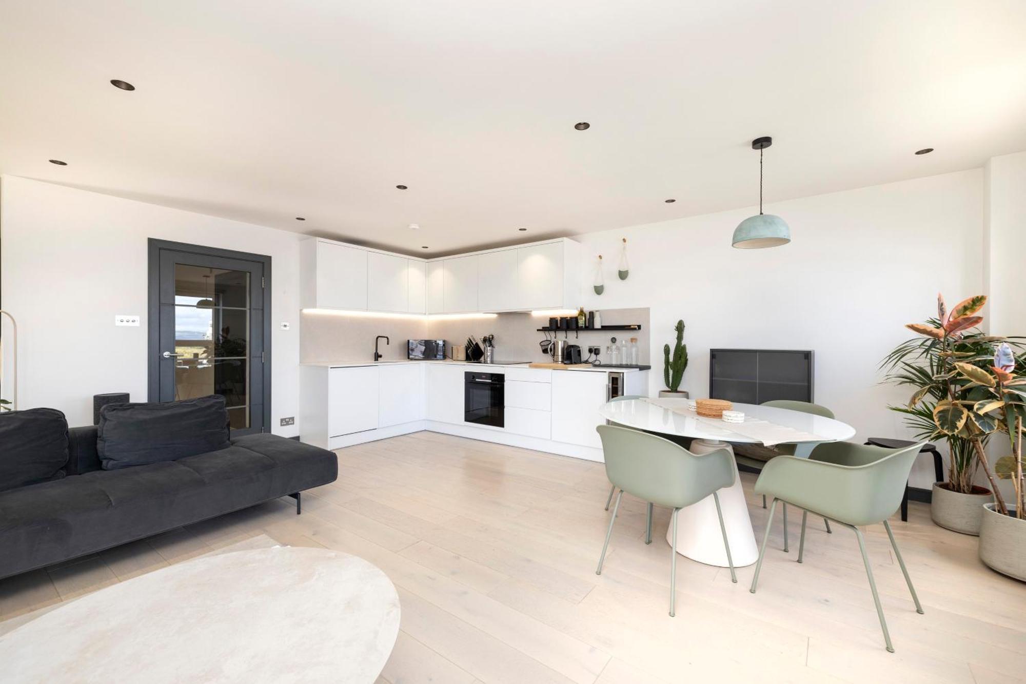 Joivy Fabulous With Bay View Terrace *