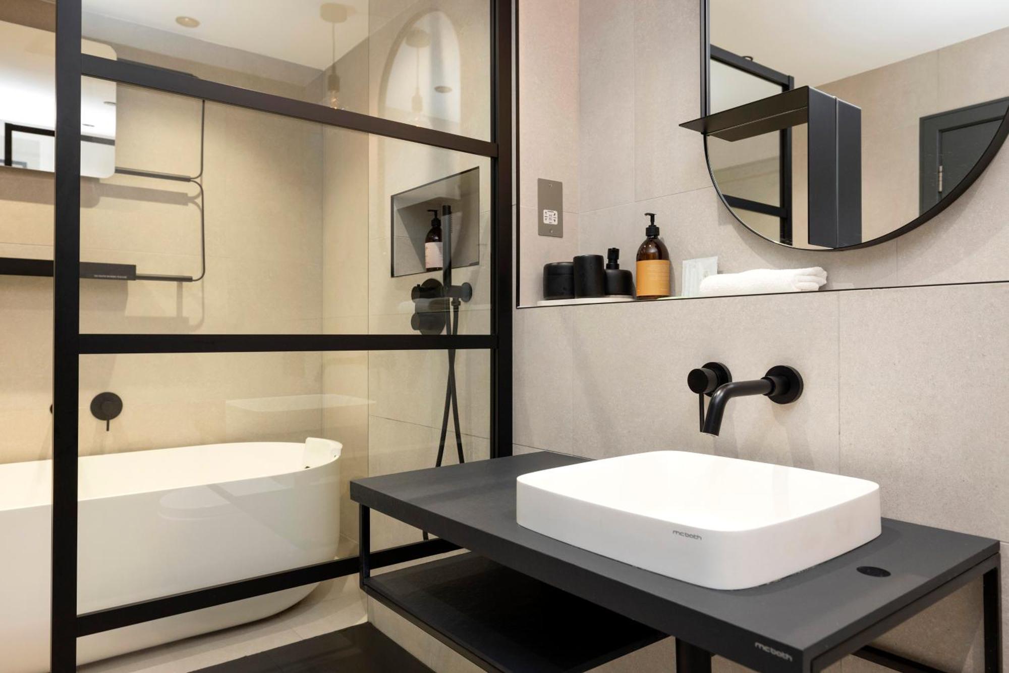 Apartment Joivy Fabulous With Bay View Terrace EDI