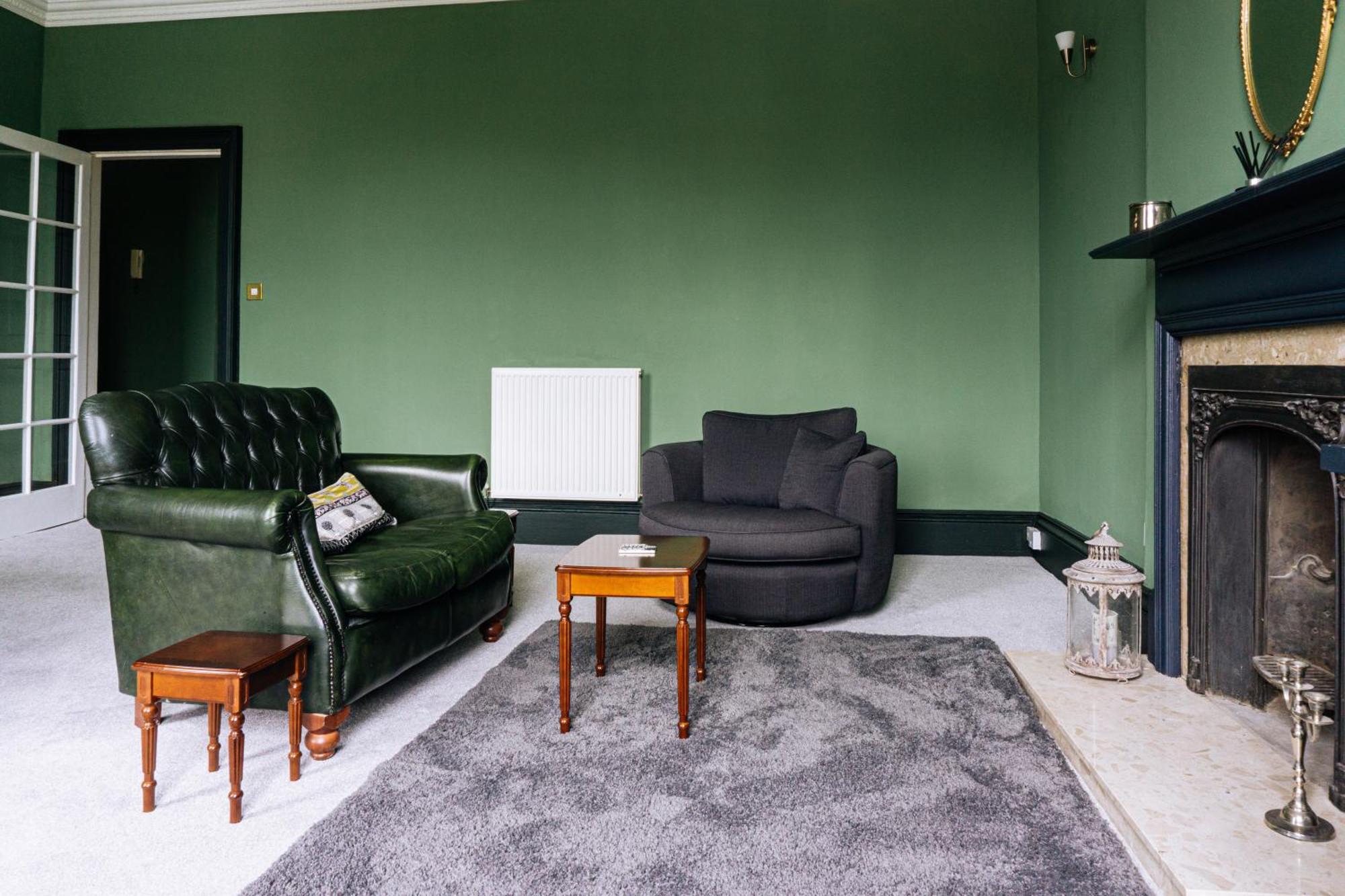 Apartment Grade A Listed 2 Bedroom In *