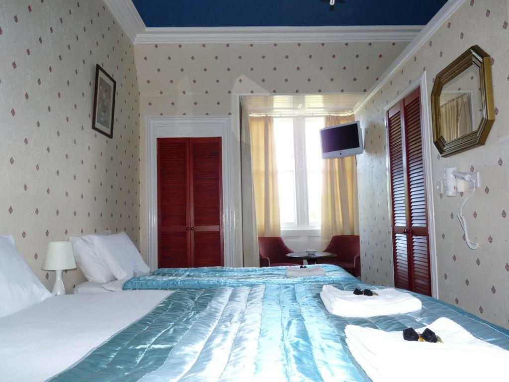 Alba Hills Guest house