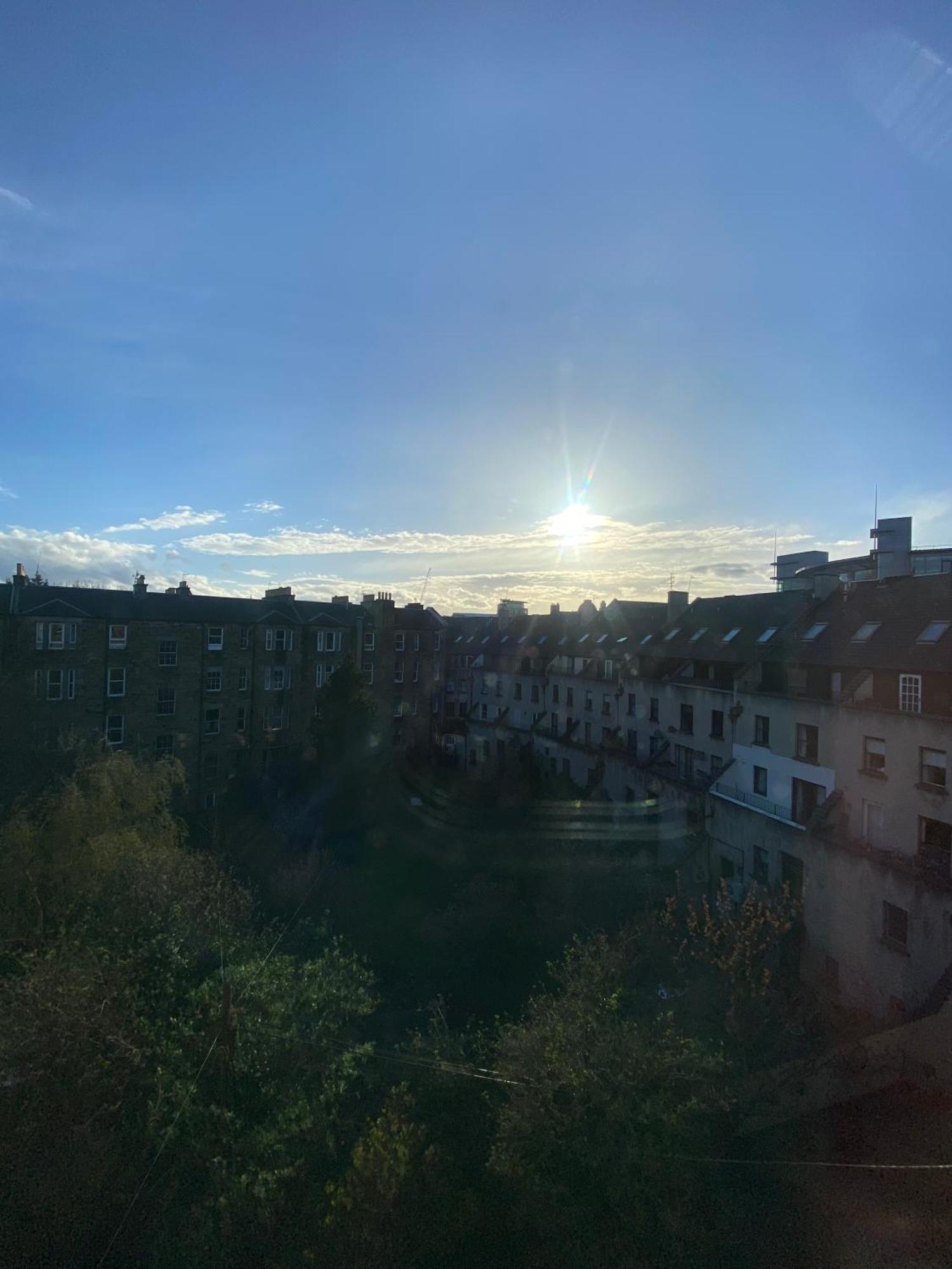 Homestay In Historic Tenement Shared Near Old Town