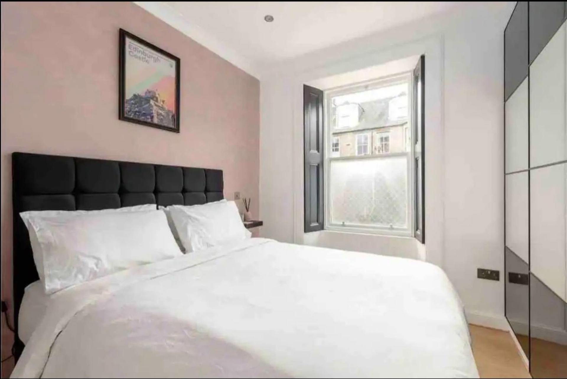 Amazing - Avondale Pl By Stockbridge Apartment