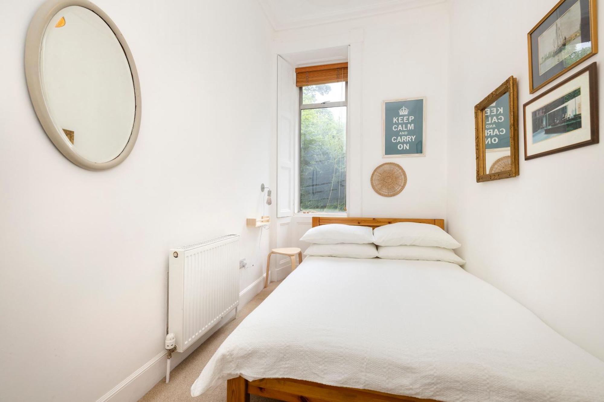 Apartment Elegant Stockbridge 2-bedroom - Ground Floor *