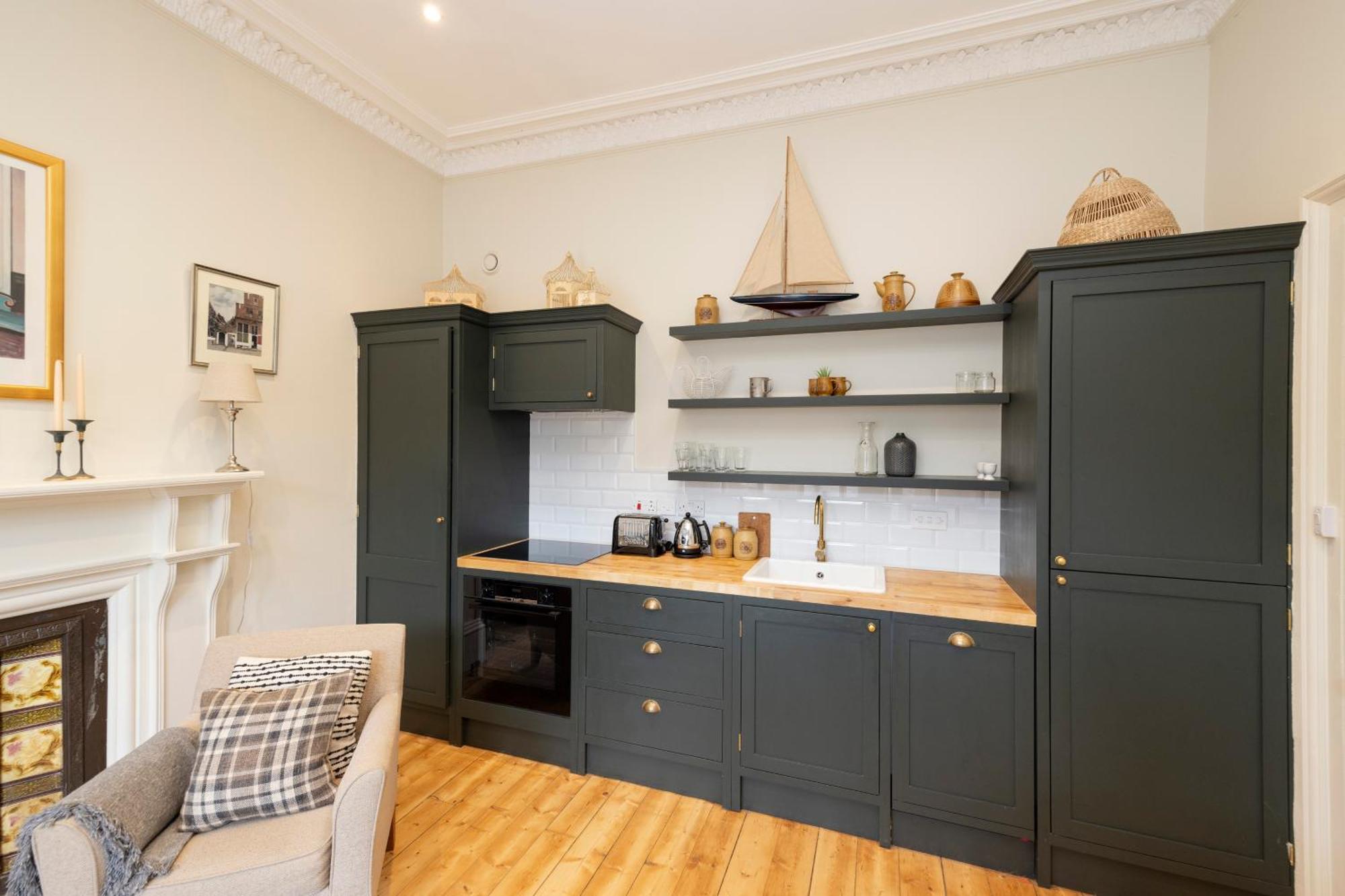 Apartment Elegant Stockbridge 2-bedroom - Ground Floor