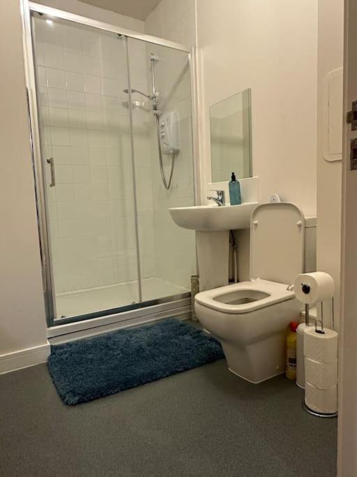 West Apartment *