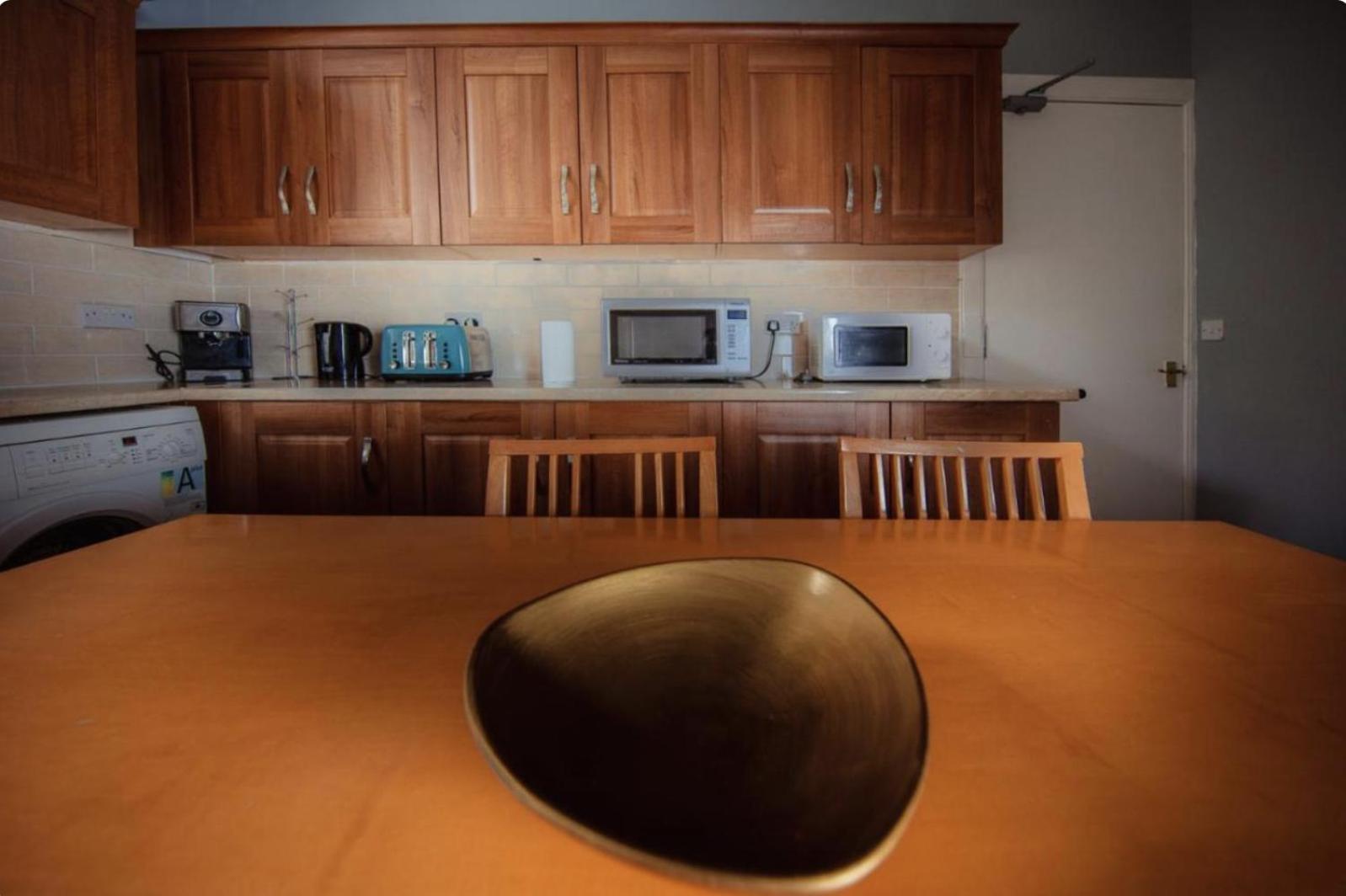 Comfortable And Spacious Retreat By The Meadows! Apartment Edinburgh