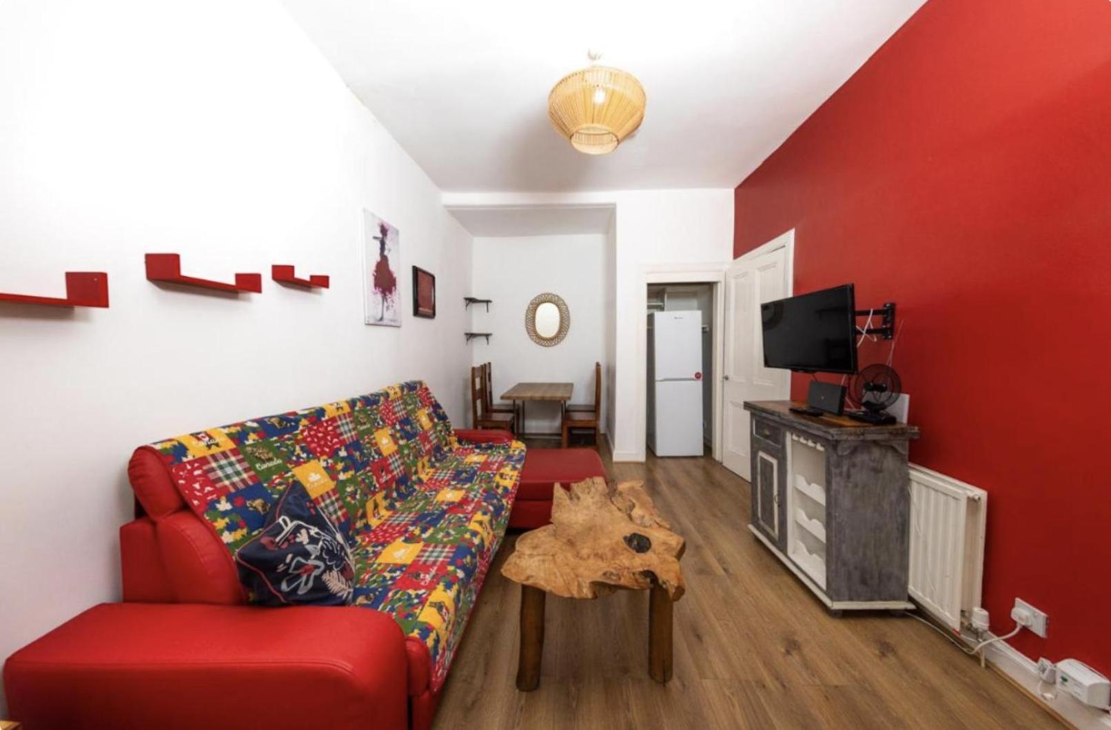 Desirable - City Centre Apartment *