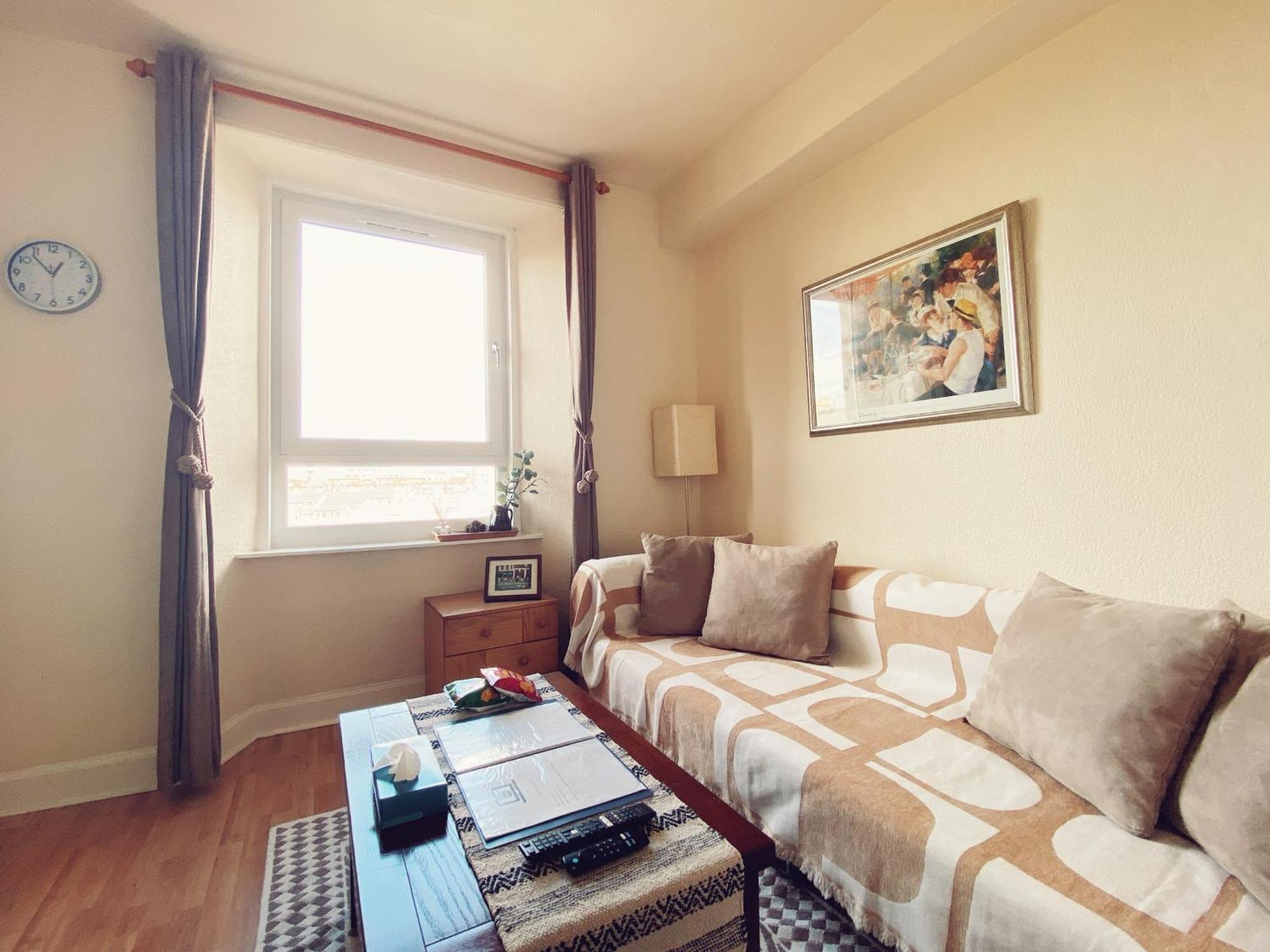 1-bedroom Flat Meadowbank * EDI
