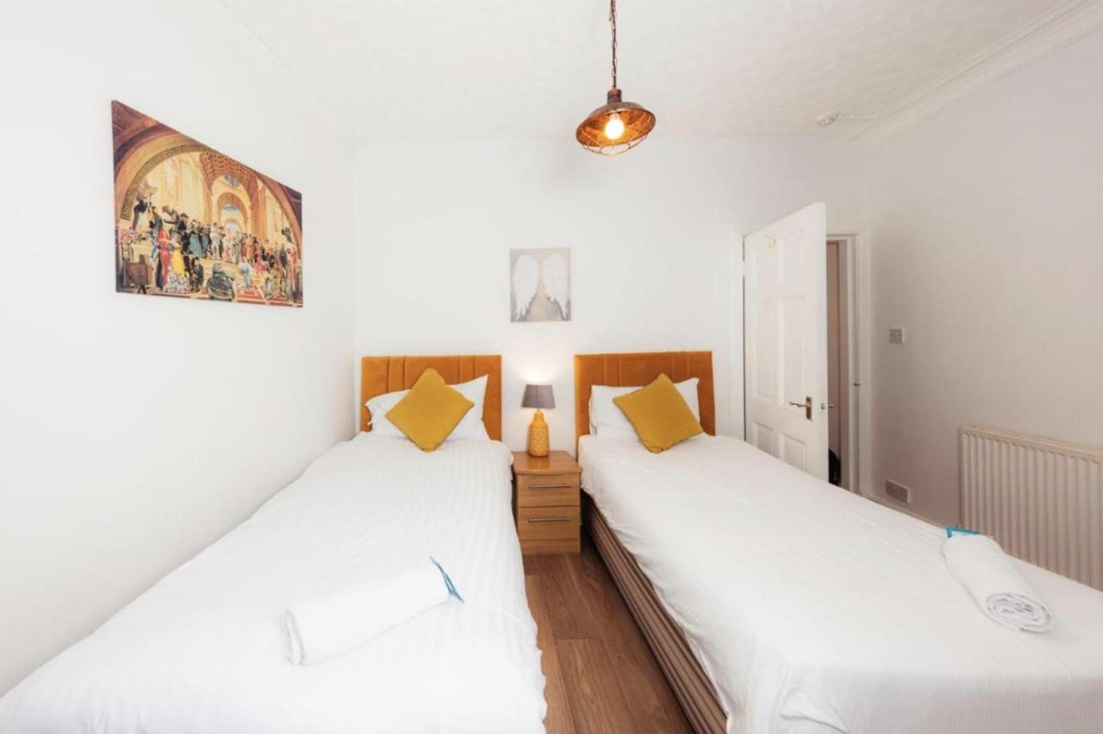 Warm & Welcoming In City Centre - Meadows 6 Apartment *