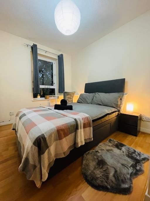 Two Bedrooms With Free Parking *