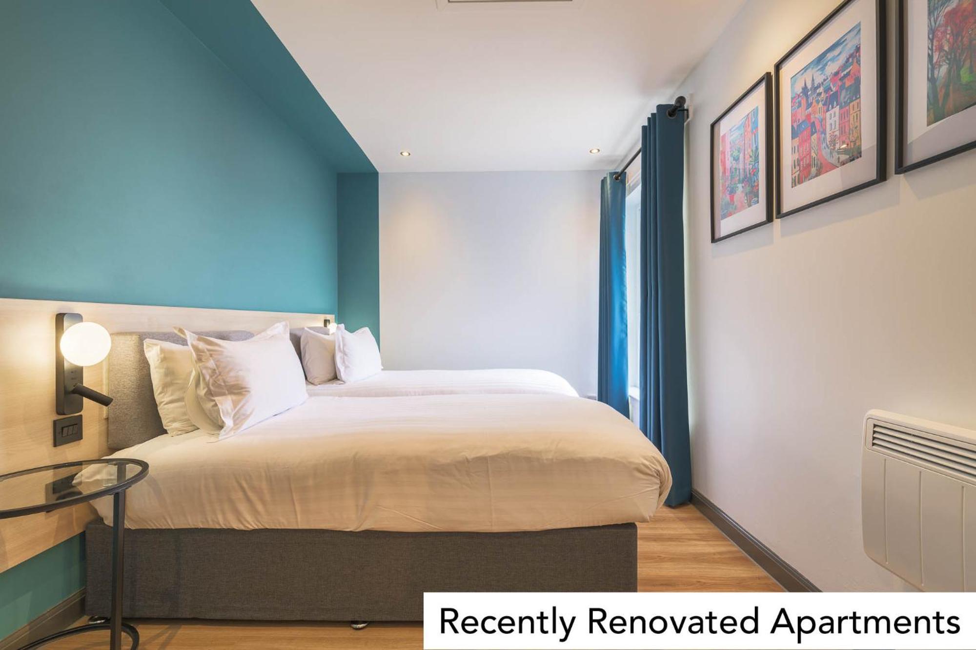 Aparthotel Holyrood 4*