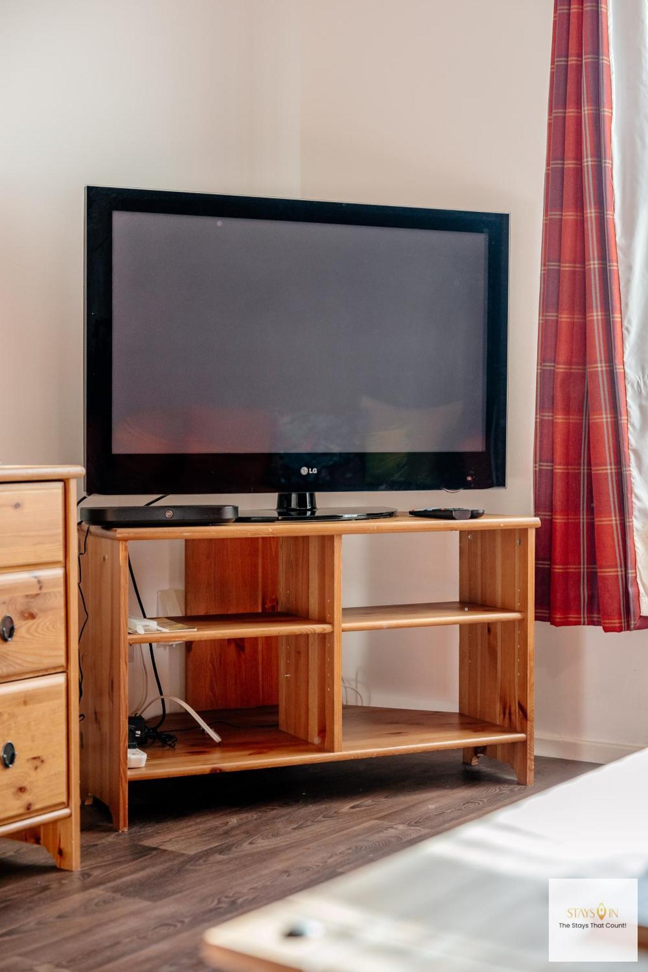 Fab Centre Flat - Free Parking * EDI