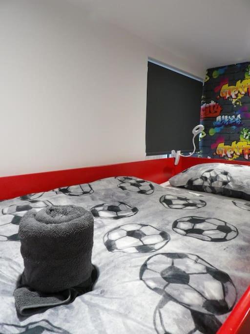 Modern 3bhk Near Zoo Edinburgh