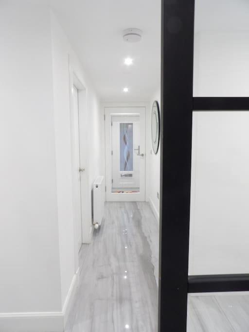 Apartment Modern 3bhk Near Zoo