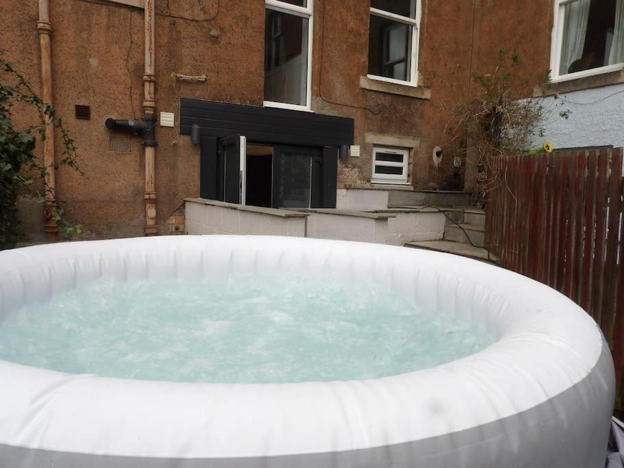Modern 3bhk Near Zoo * Edinburgh
