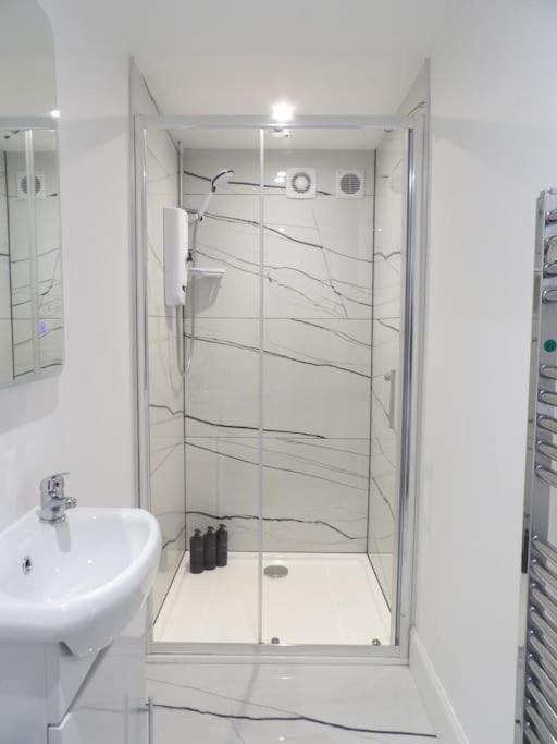 Apartment Modern 3bhk Near Zoo