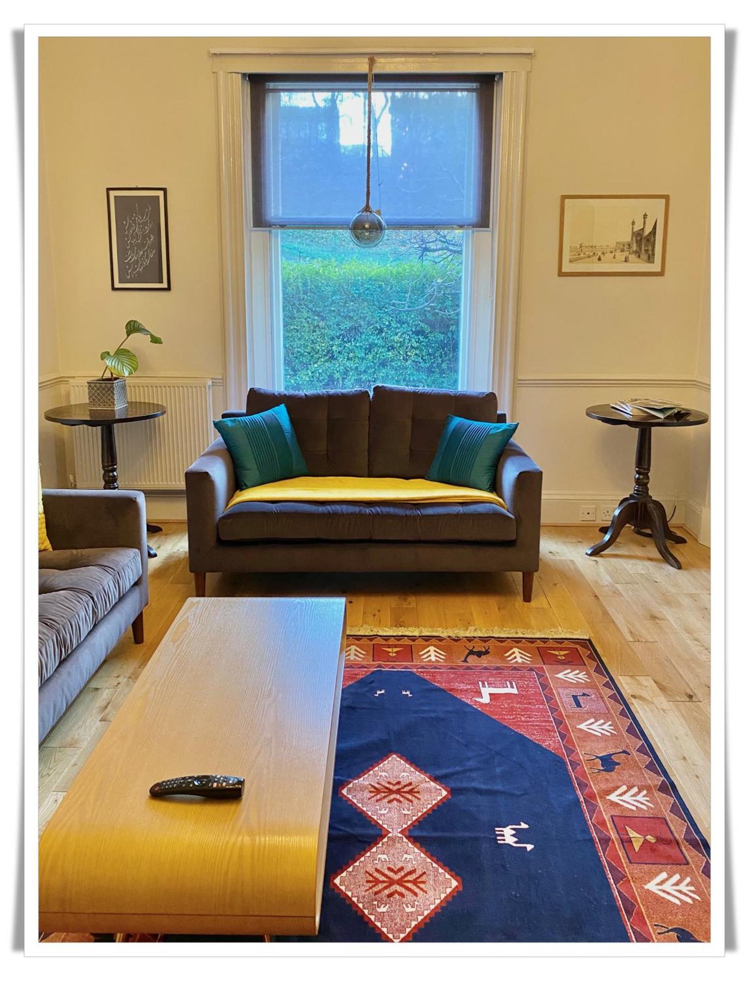 Apartment Beautifully Decorated 2bed Apt- Gem In Center EDI