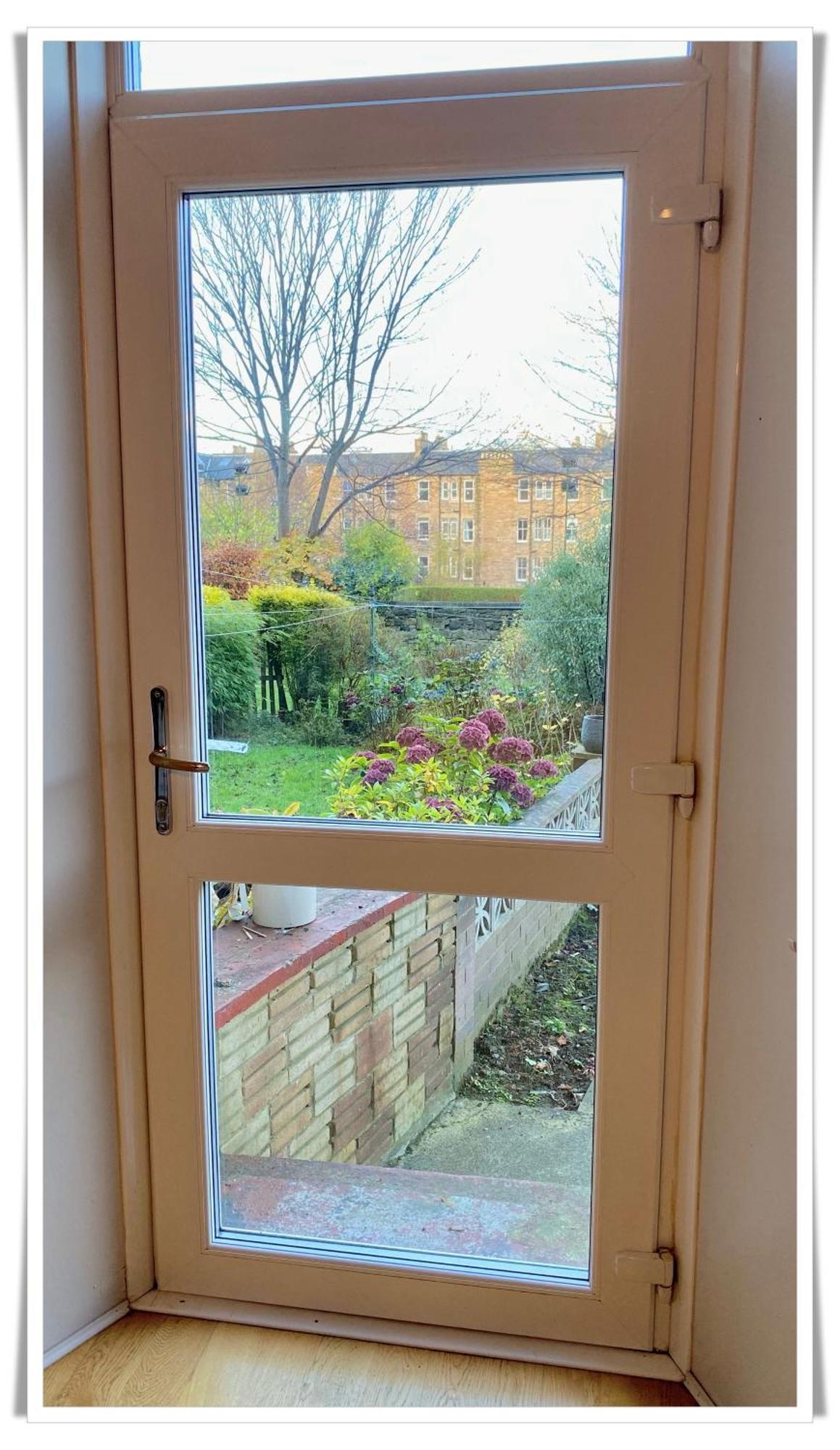 Beautifully Decorated 2bed Apt- Gem In Center * EDI