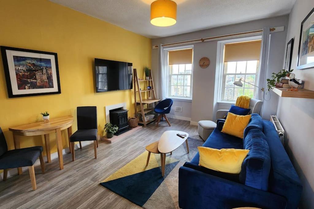 Apartment The Eyrie At Tweeddale Court - Historic Royal Mile
