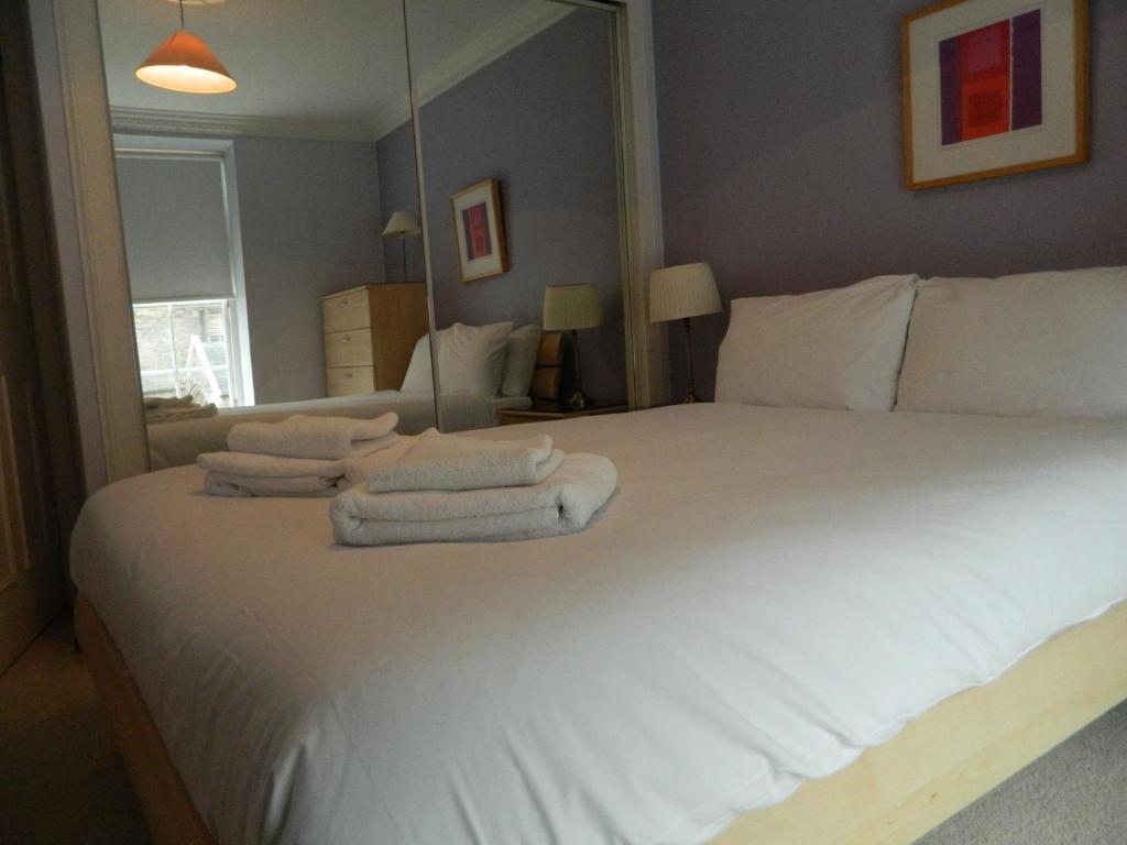 Castle Aparthotel 3*
