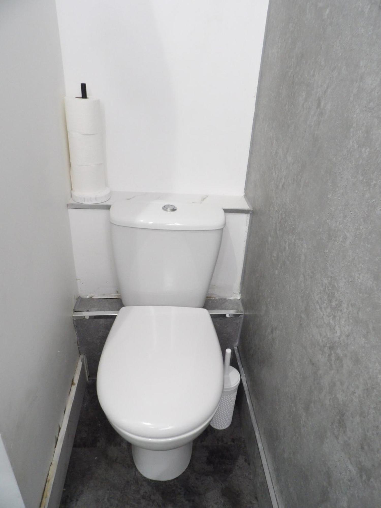 Architect Designed Meadows Apartment Edinburgh