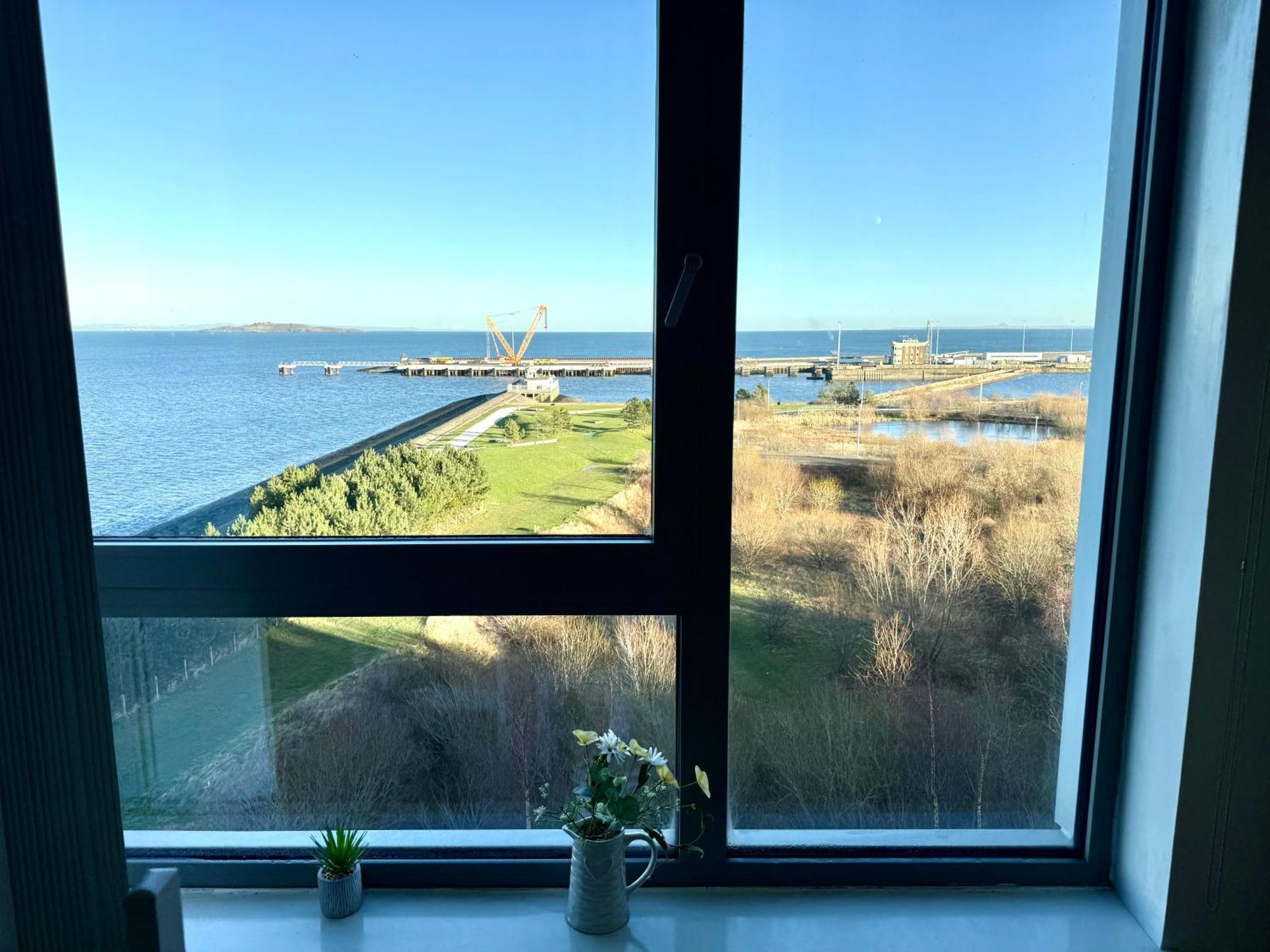 Apartment Britannia Ocean Park - Oceanfront And Sea View - Free Parking & Fast Wifi EDI