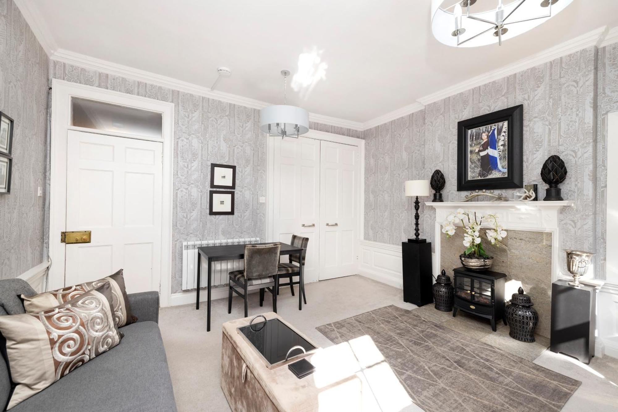 Apartment Joivy Exclusive At The Heart Of New Town EDI