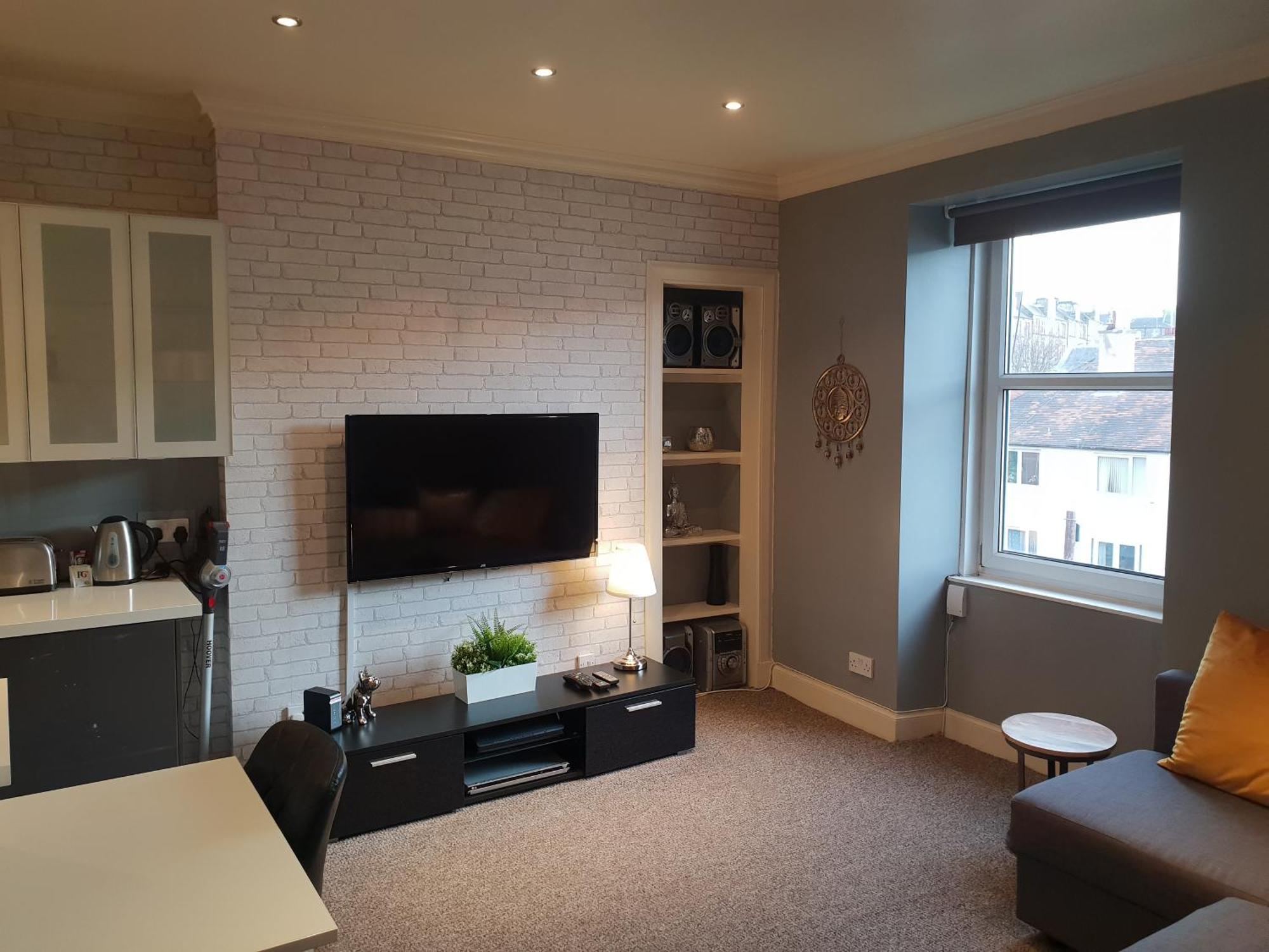 Apartment The Broughton - Modern 1 Bed Flat - Walking Distance From Centre Edinburgh