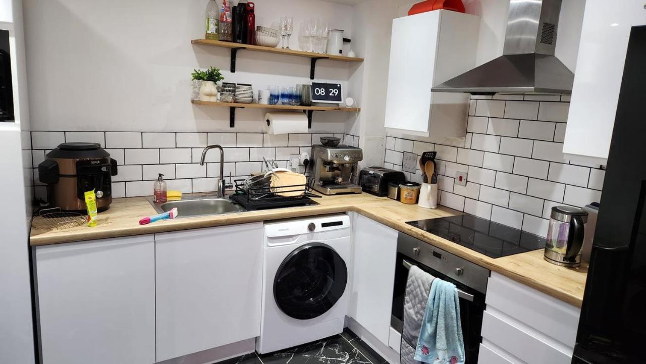 Modern In A Flat Near Haymarket