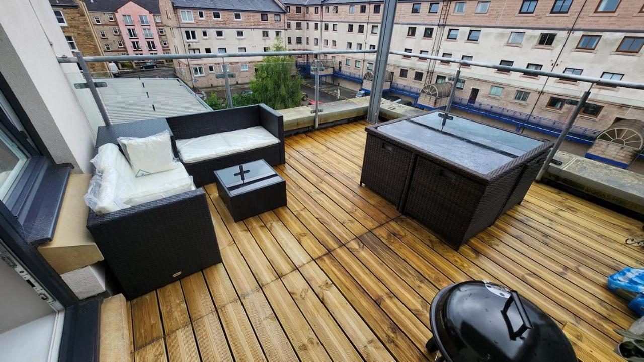 Modern In A Flat Near Haymarket Homestay *