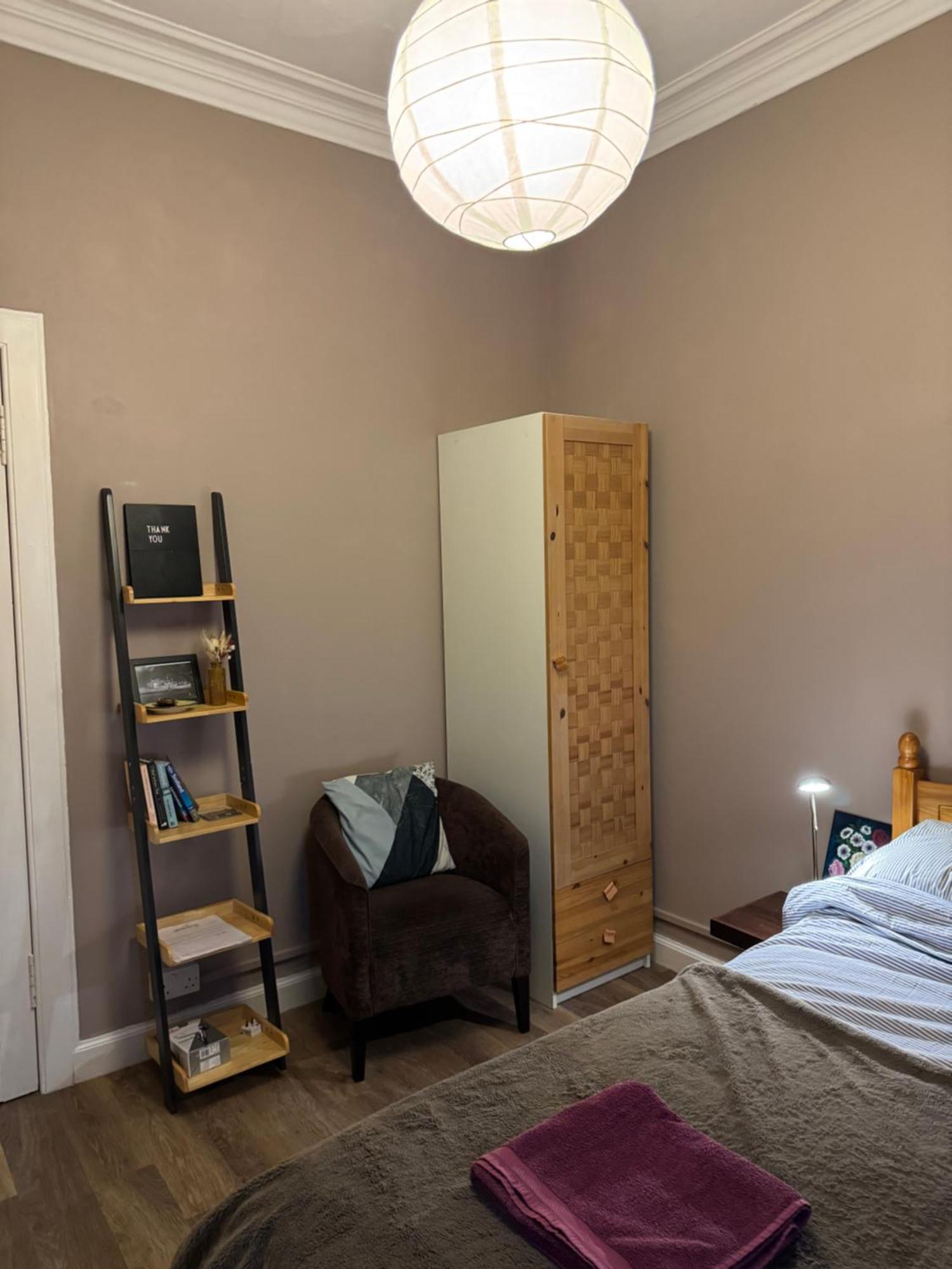 In Historic Tenement Shared Near Old Town Homestay Edinburgh