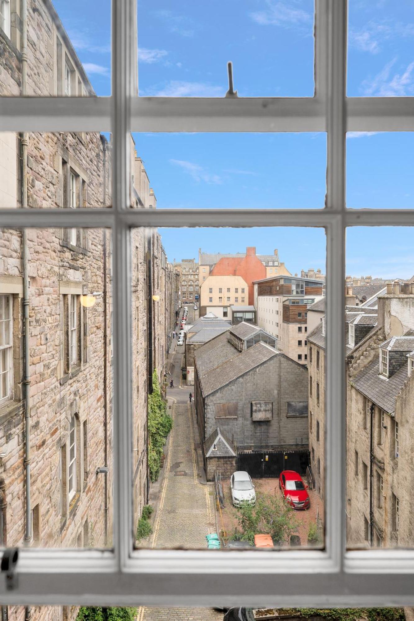 Gorgeous, Cozy 2br Royal Mile-old Town