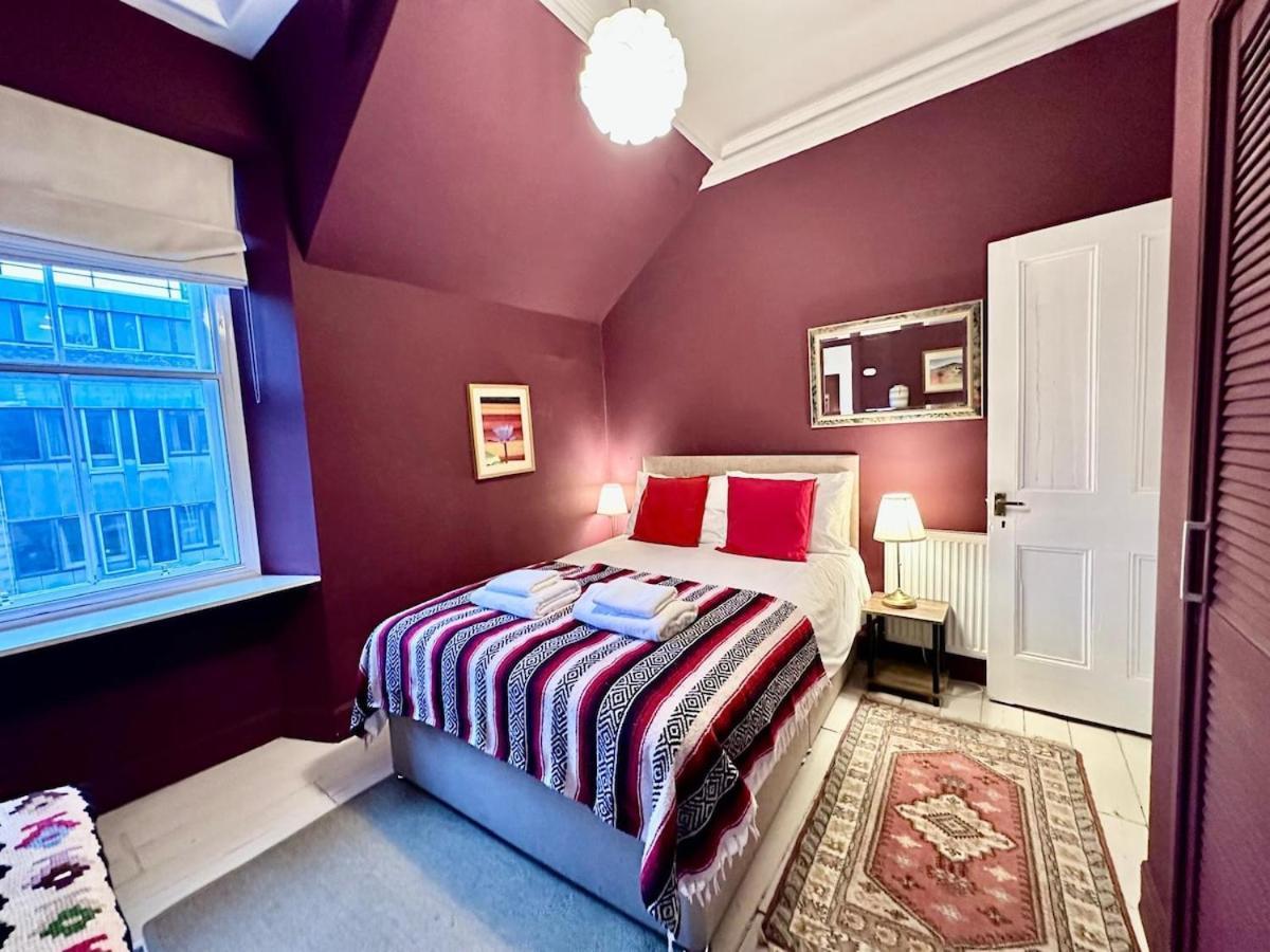 Boho Old Town Base * Edinburgh