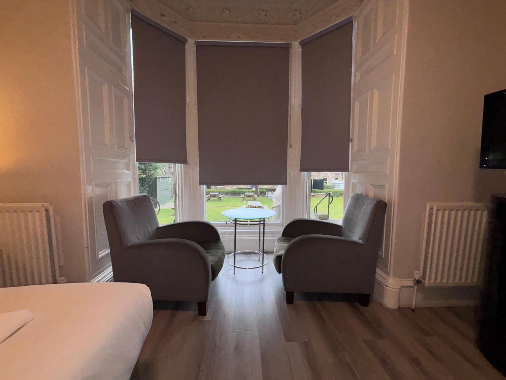 No6 West Coates Hotel 3*